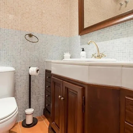 La Palmera 埃斯特波纳