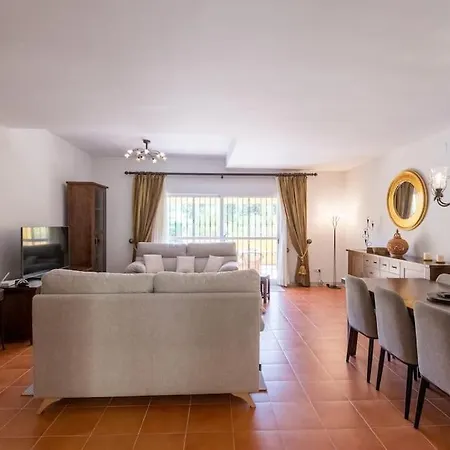 La Palmera * אסטפונה